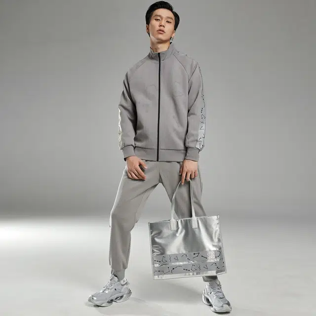 Tote