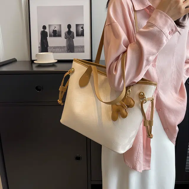 JANE KLAIN PU Tote