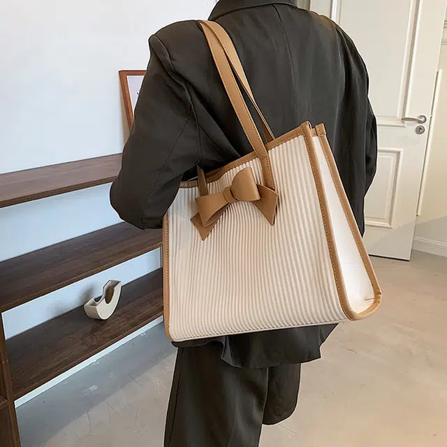 JANE KLAIN PU Tote