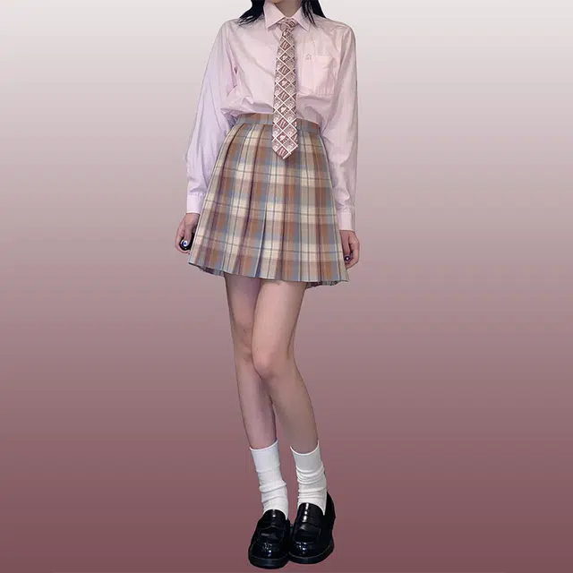 东鲸岁时记 格子制服百褶半身裙 女款