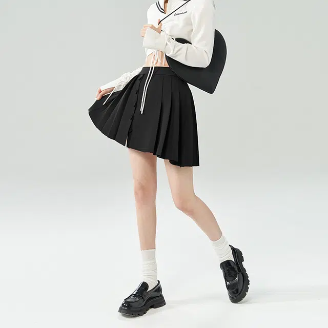 La lune Du ciel SS22