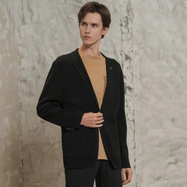 MANGANO SS22