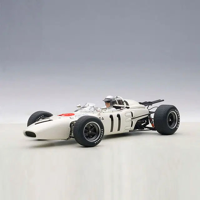 AUTOart 118 1965 HONDA RA272 F1 GRAND