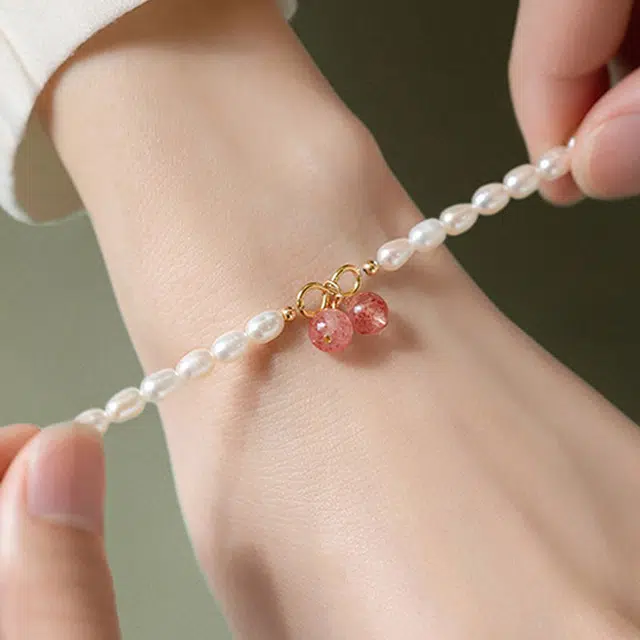 Crafts Women ins