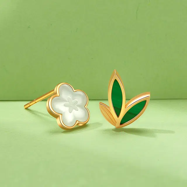 IS YOU 18k