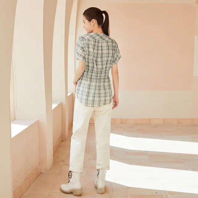 艾莱依 收腰休闲格纹短袖衬衫 女款 米底绿格