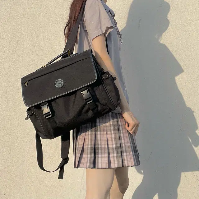 东鲸岁时记 日系格纹百褶半身裙 女款