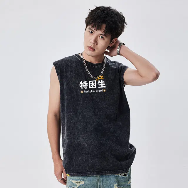 摇滚计划 特困生文字印花无袖背心吊带 男款 复古黑色