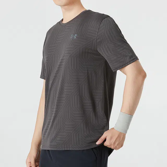 Under Armour logoT