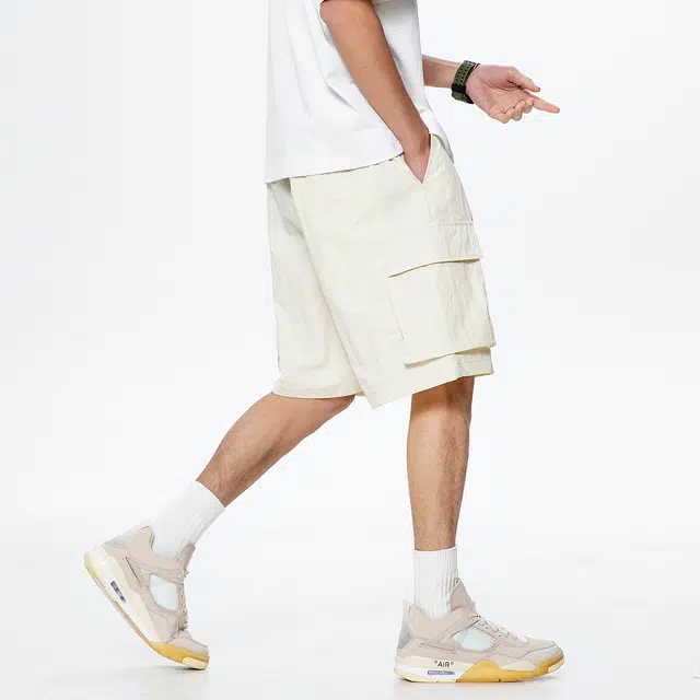 SS22
