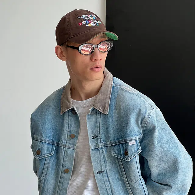 Xotic Barrage Cap Oarism slogan
