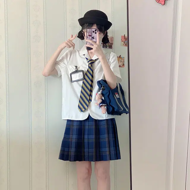 东鲸岁时记 纯色翻领直筒短袖 羽京高衬衫 女款