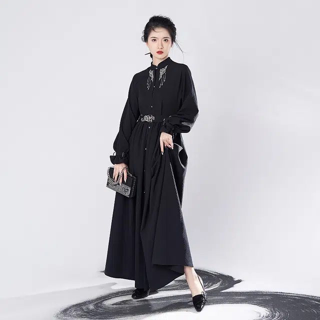 织造司 汉元素刺绣对襟连衣裙明制汉服 女款 黑色
