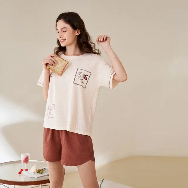 安之伴 夏季薄款舒适可外穿短袖短裤宽松版家居服套装 女款