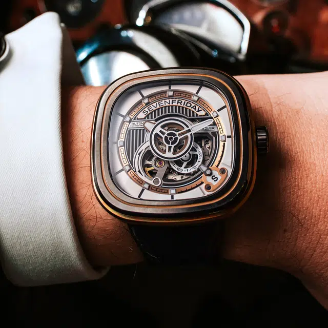 SEVENFRIDAY P 47.6mm PS202