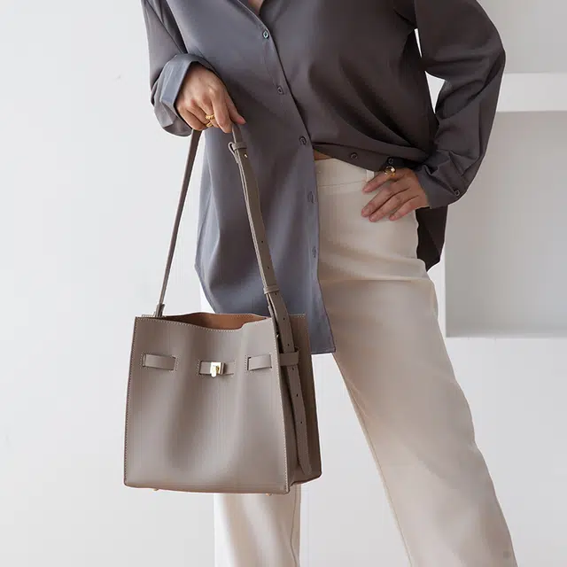 VENOF Tote