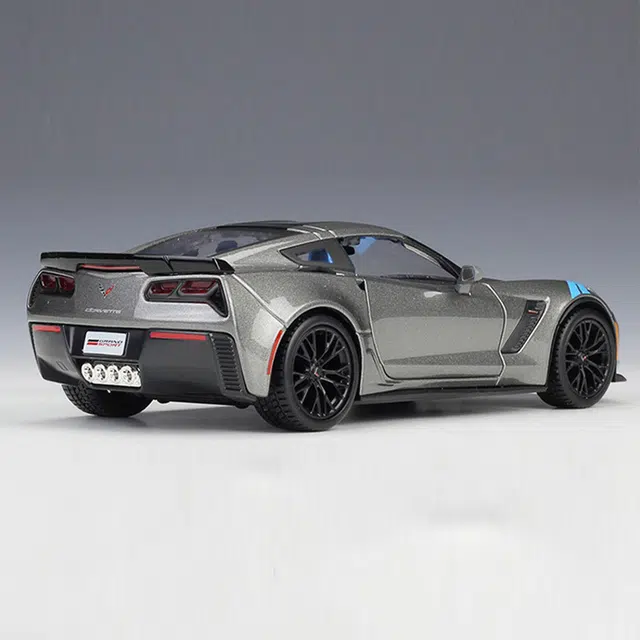Maisto 124 2017 Corvette Grand Sport