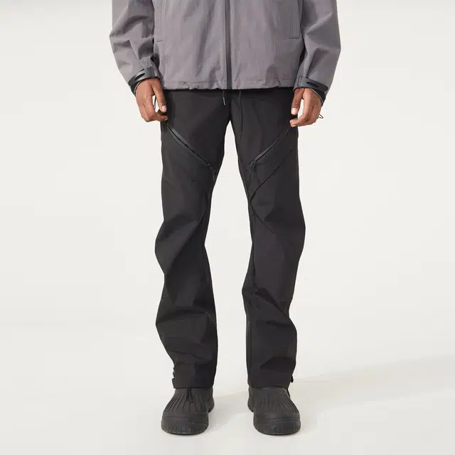 R69 FW22