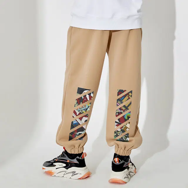 Kimura Sansha Panda Print Joggers