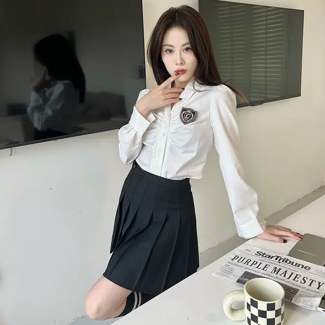 V