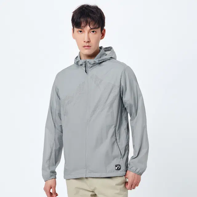 探路者 纯色拉链开衫连帽长袖轻薄防晒服 男款