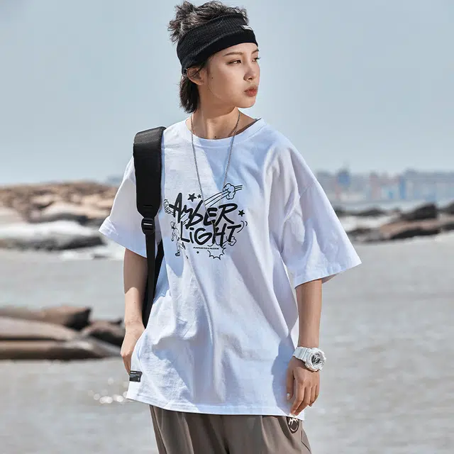 AMBER LIGHT T