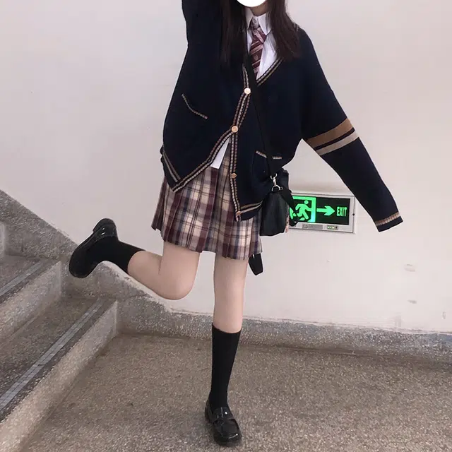 东鲸岁时记 高腰格子百褶半身裙 女款