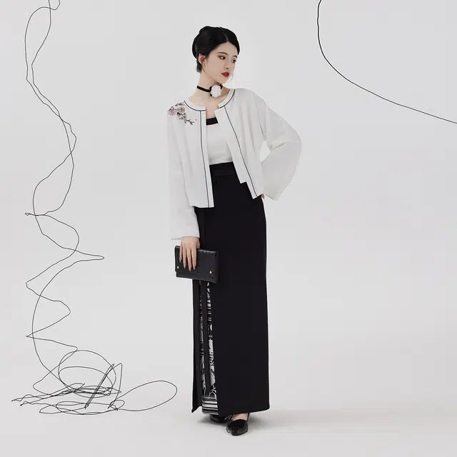 织造司 白山茶 宋制绣花改良圆领对襟衫吊带长旋裙锁骨链原创汉服 女款