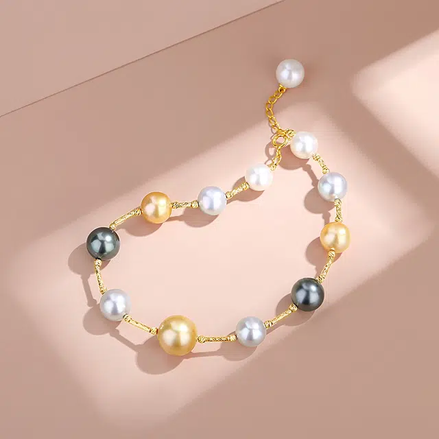 HOLLY RYAN 18K