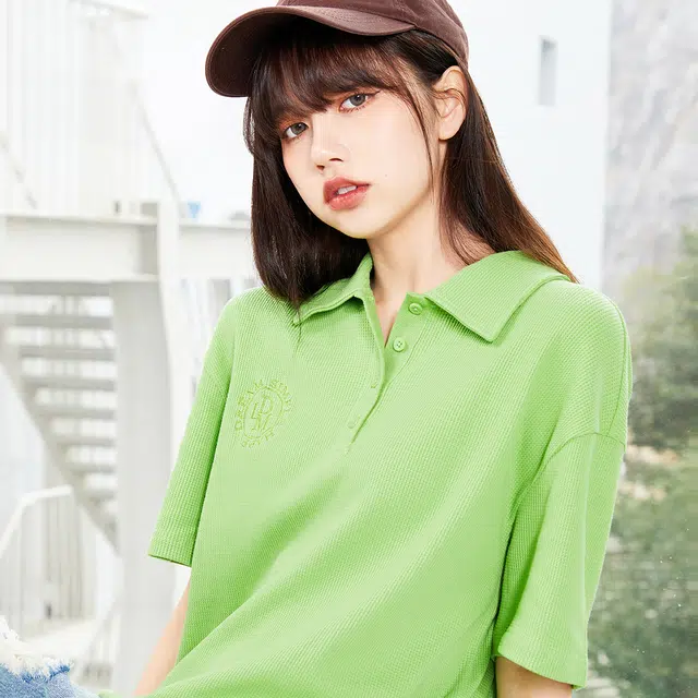 MEETLADY T