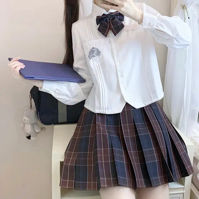 东鲸岁时记 刺绣单排扣翻领长袖衬衫 女款 白色