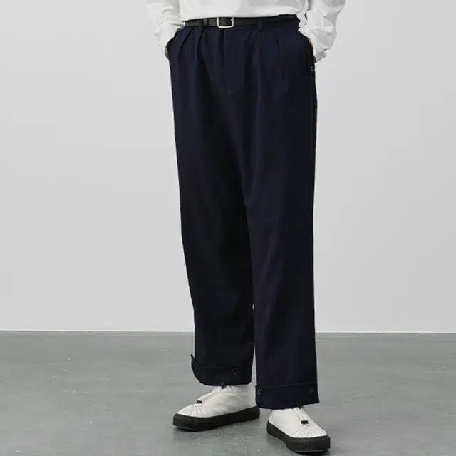 SeminP.ure SS22