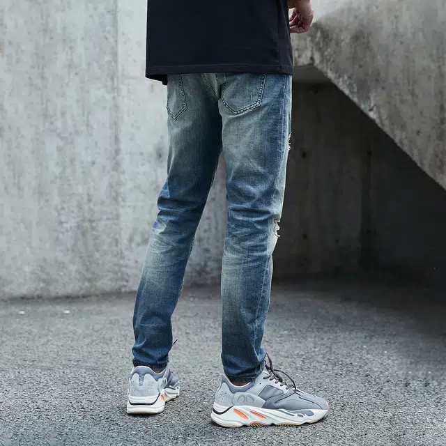 23R+