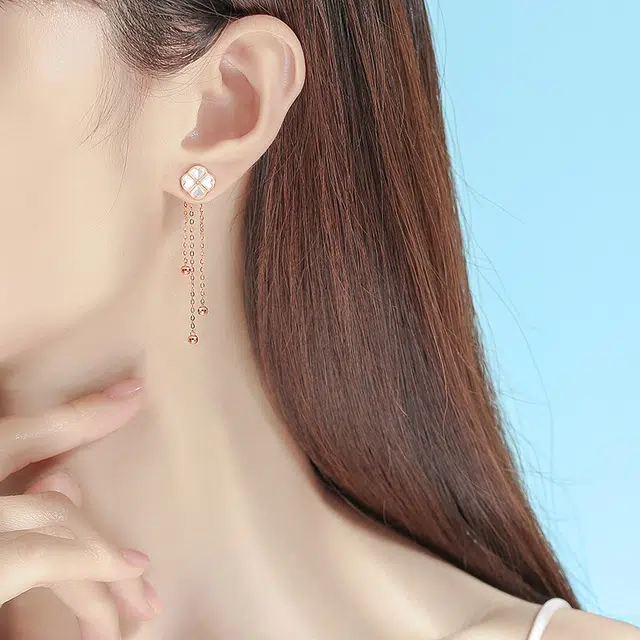 IS YOU 18K