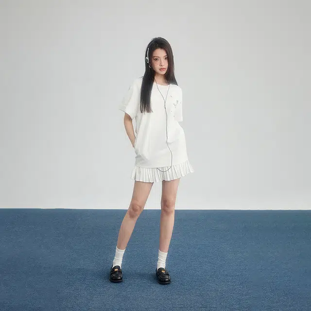 CLOUD SEASON T
