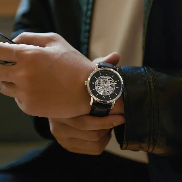 BULOVA 42mm 96A279