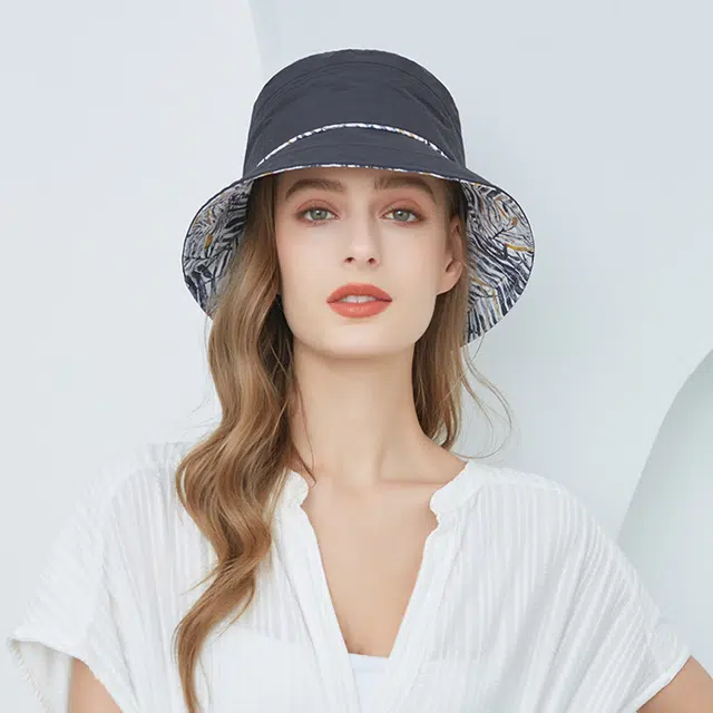 ELLE