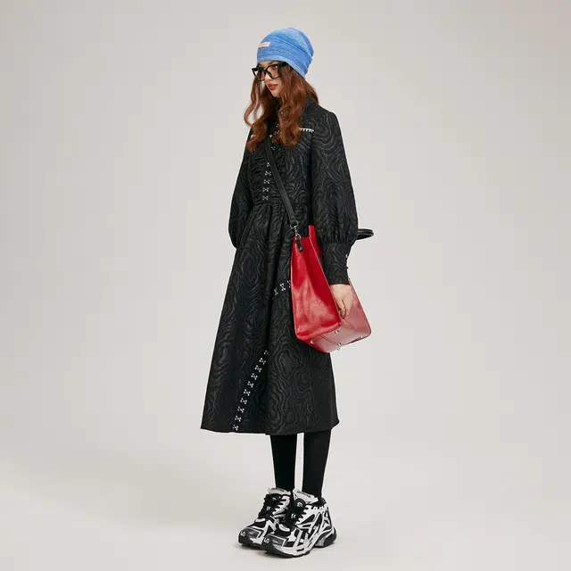 MEETLADY A