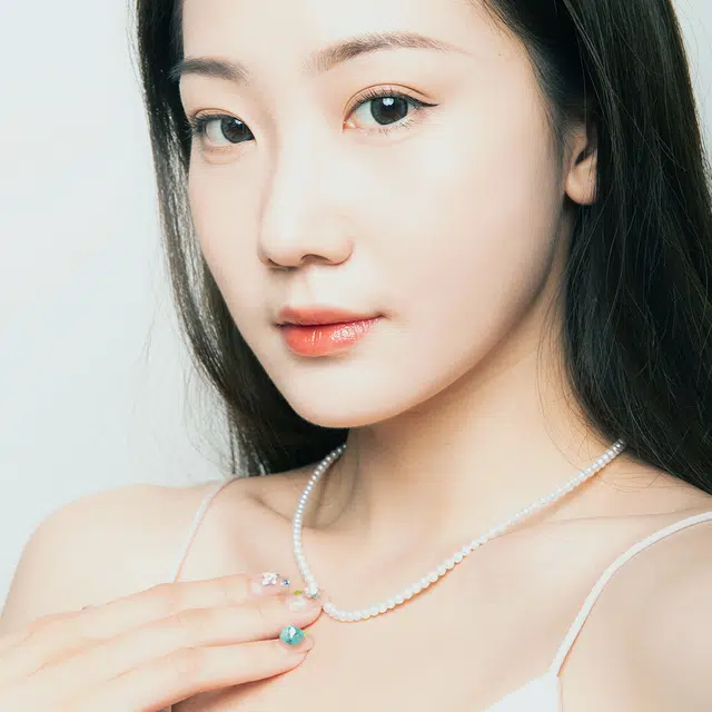 CLORIS YING 18K 3.5-4mm