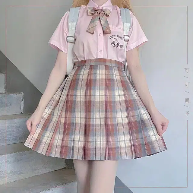 东鲸岁时记 格子制服百褶半身裙 女款