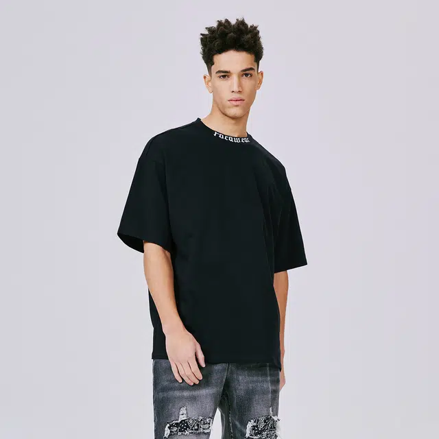ROCAWEAR T