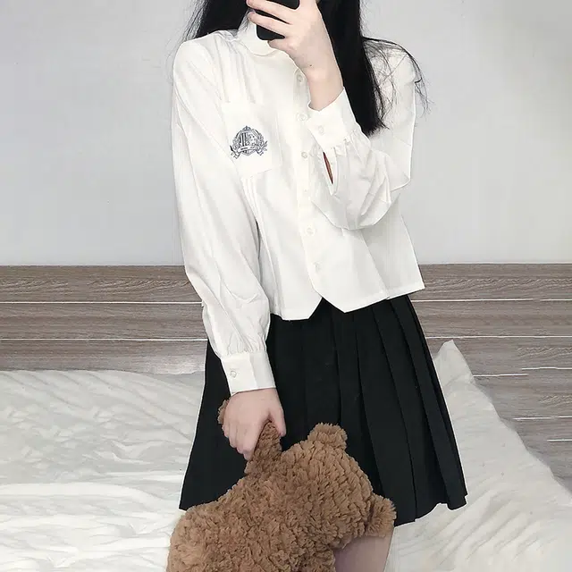 东鲸岁时记 刺绣单排扣翻领长袖衬衫 女款 白色