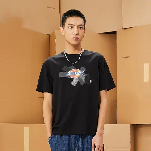 Dickies T