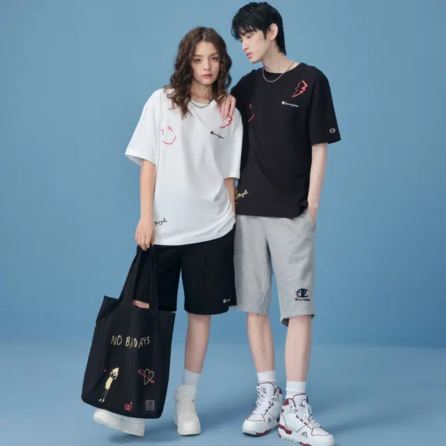 Champion SS23 Embroidered Logo Tee