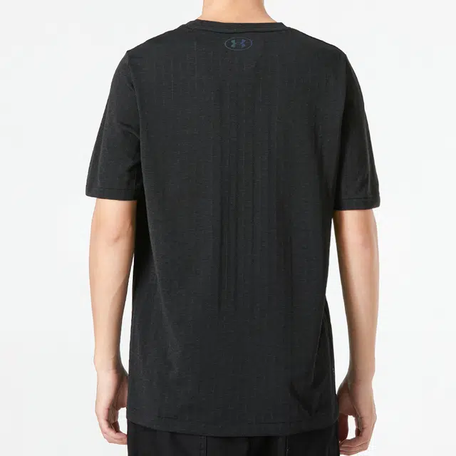Under Armour T