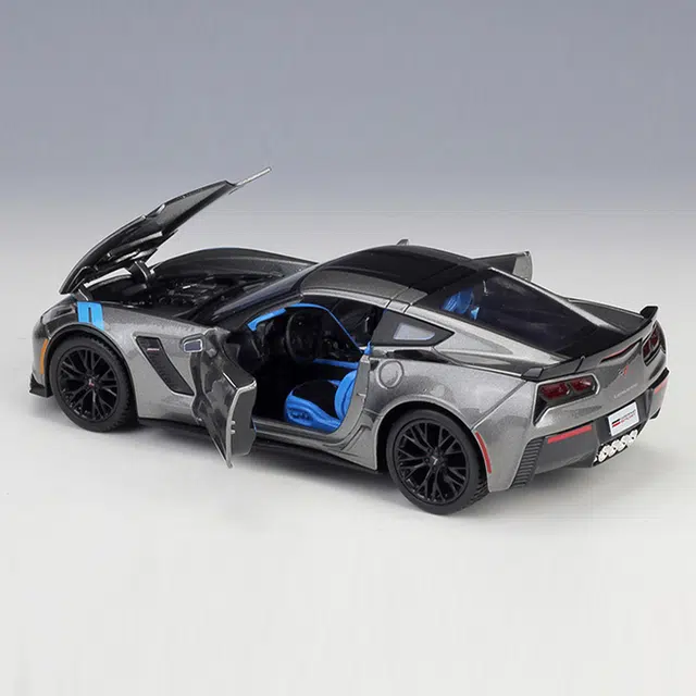 Maisto 124 2017 Corvette Grand Sport