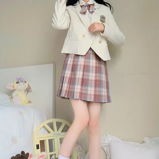 东鲸岁时记 格子制服百褶半身裙 女款