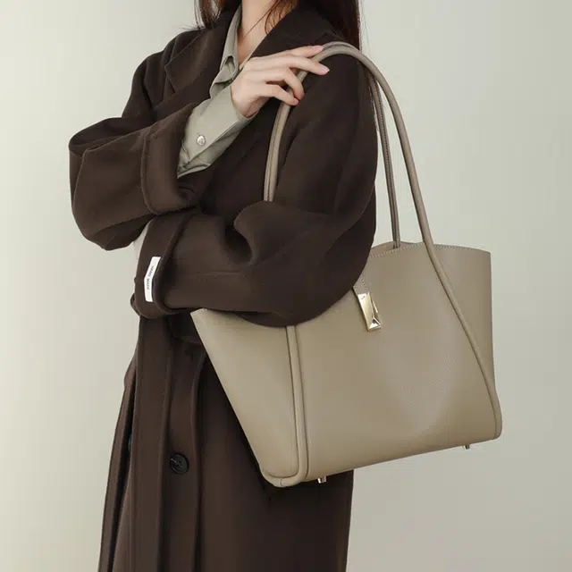 VINEY Tote