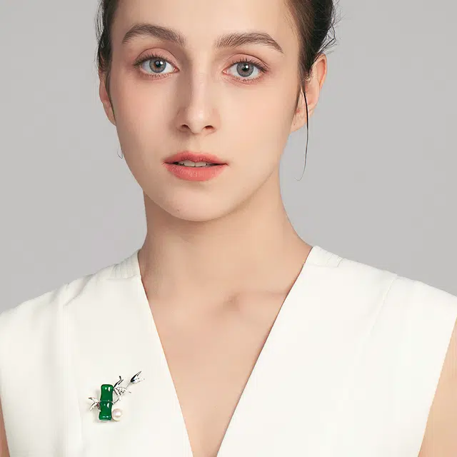 CLORIS YING