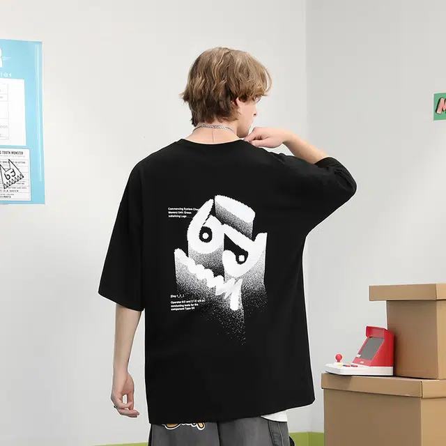 bt T
